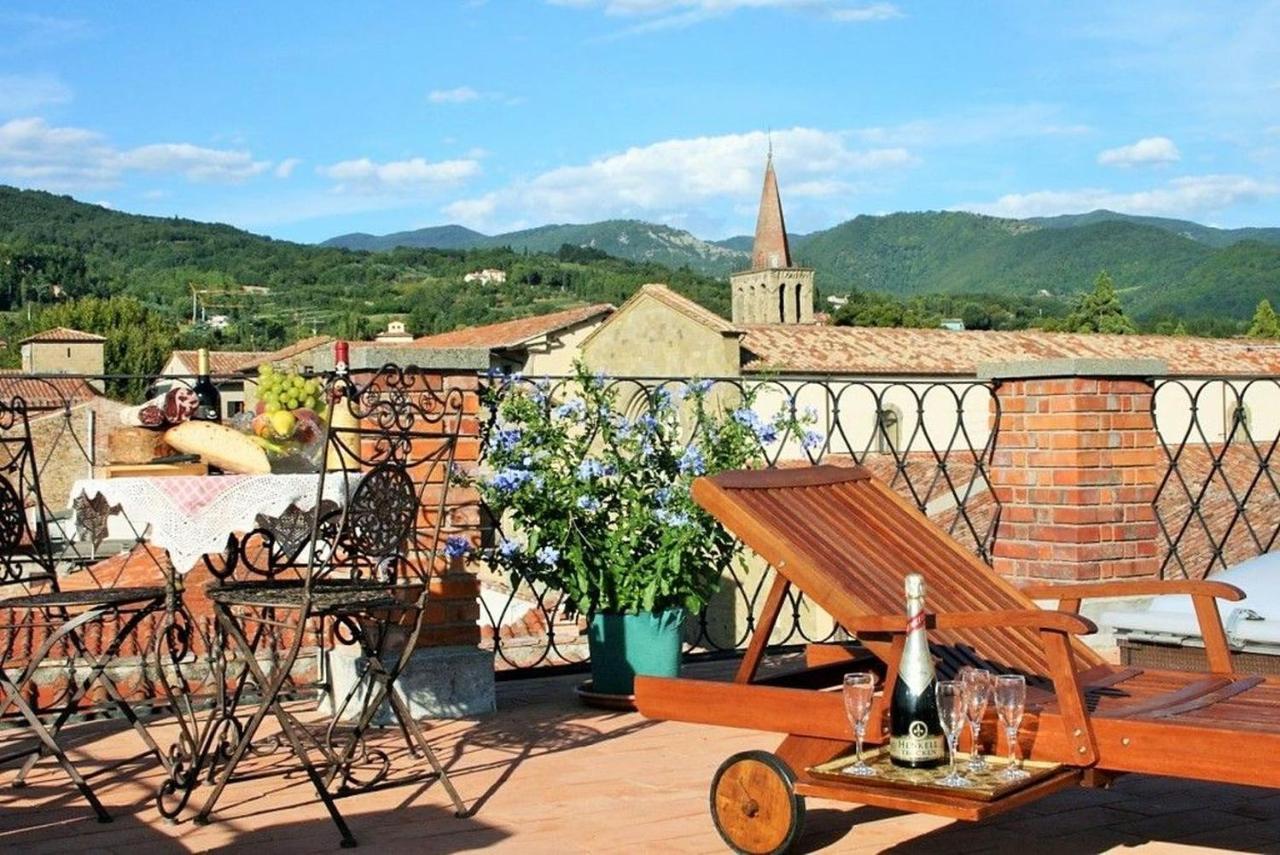 Torre Medioevale D'Uguccione Villa Sansepolcro Exterior photo